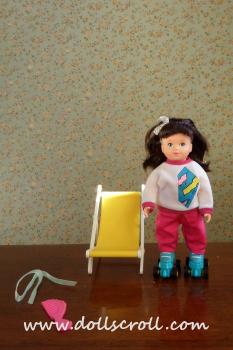 Galoob - Bouncin' Kids - Skatin' Kid and her Beach Chair - Doll
